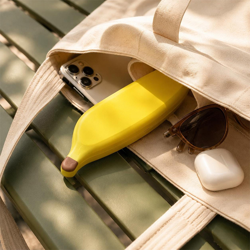 Fun banana hand fan