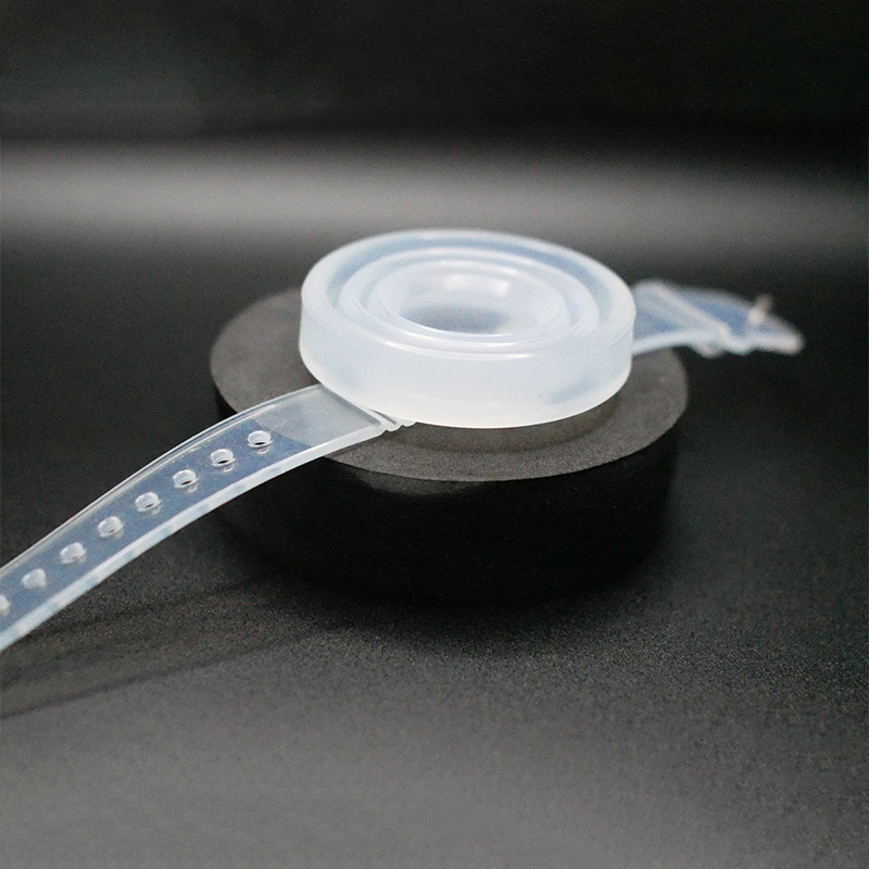 Foldable wrist wine glass