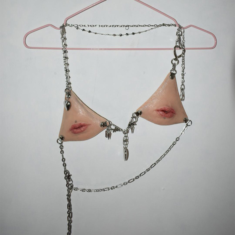 Gothic-style tassel lip-shaped lingerie