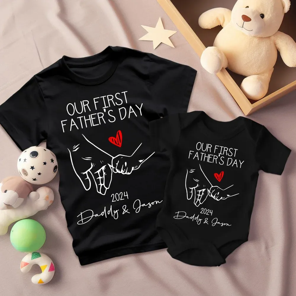 Customized Holding Hands Name Parent-child Shirt, Our First Father's Day Shirt, Cotton Father&Baby Bodysuit, Birthday/Father's Gift for Dad/Grandpa