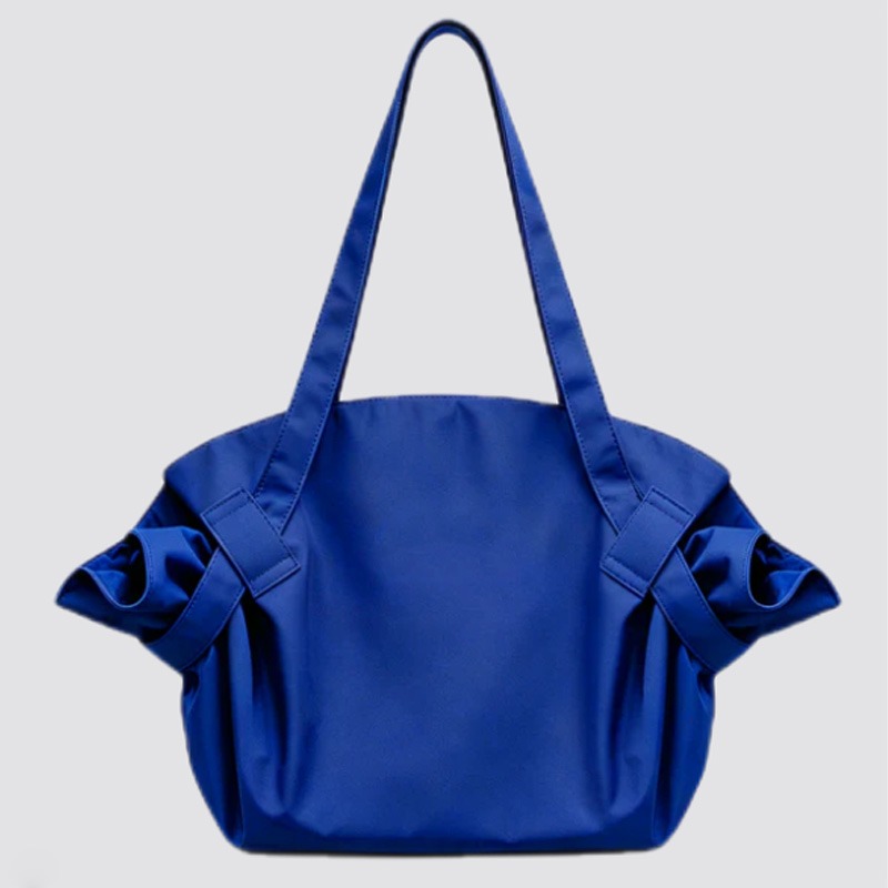 Large-capacity expandable storage bag