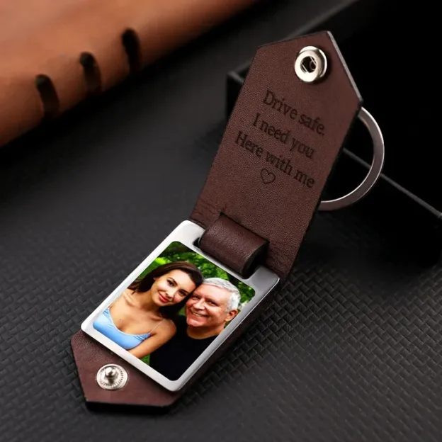 💖Valentine's Day hot sale-Custom Leather Photo Text Keychain Gifts for Family