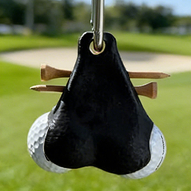 Fun and functional golf ball pendant