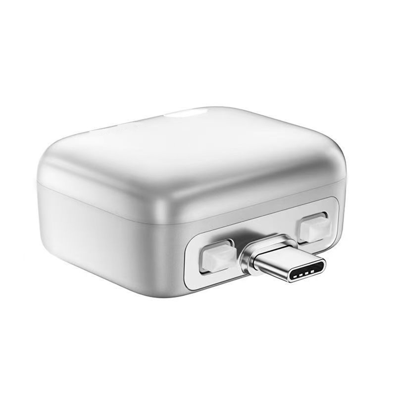 Smart automatic charging adapter