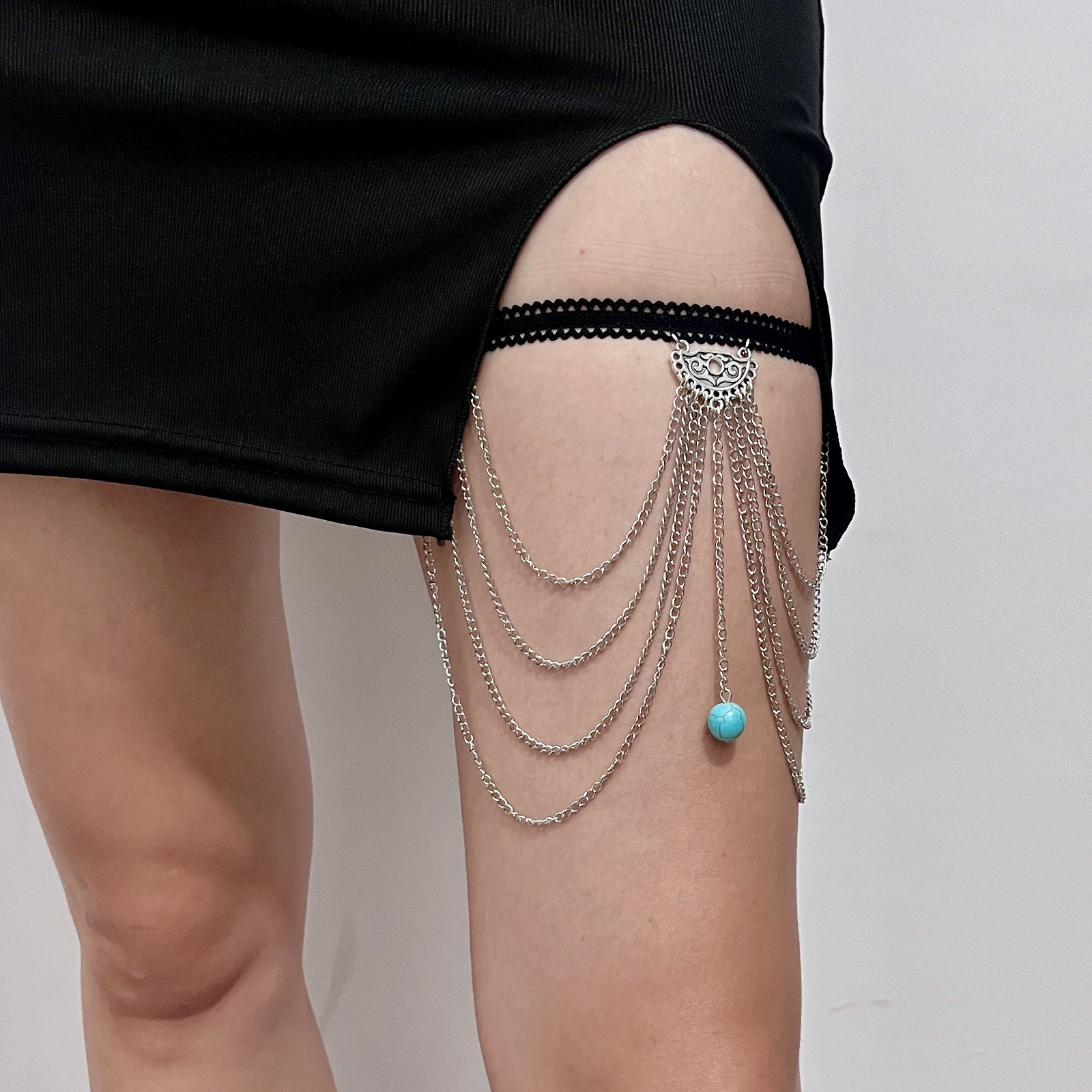 Multi-Layered Metal Chain Turquoise Stretch Leg Chain