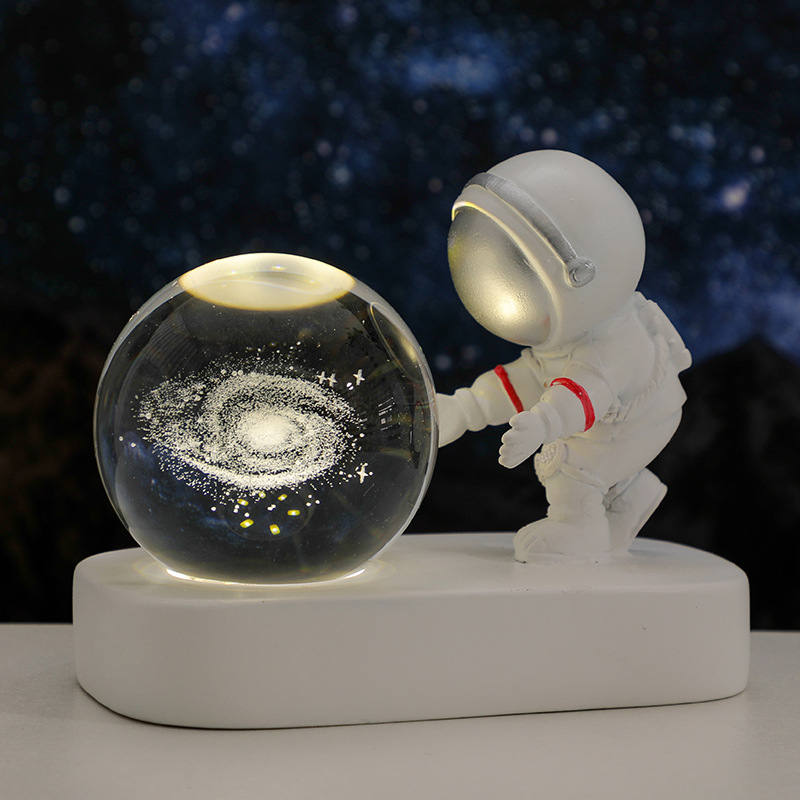 CUSTOM COSMO NIGHT LAMP