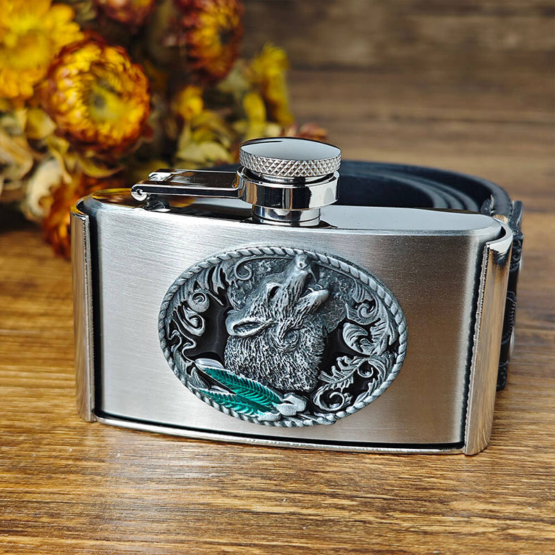Western-style cowboy belt buckle