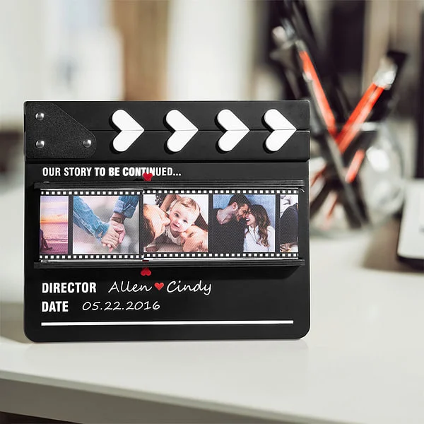 Personalized Rolling Photos Wooden Ornament with Film Clapperboard Design Anniversary Valentine's Day Romantic Gift for Couple