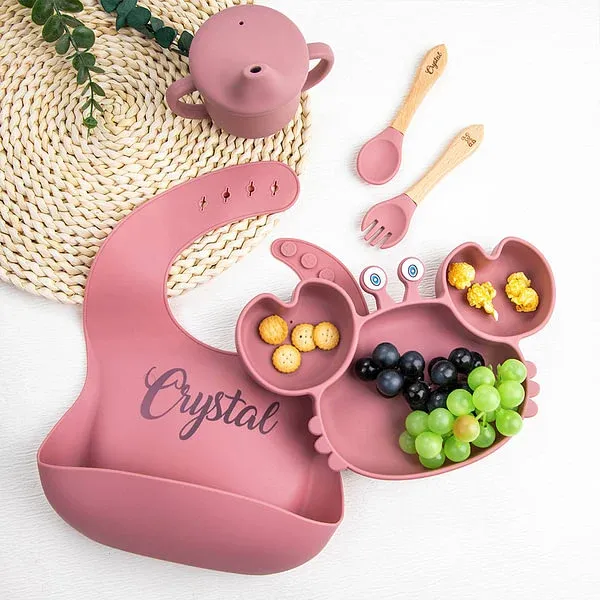 Personalized Food Grade Silicone Baby Feeding Set with Crab Shape Divided Suction Plate Baby Led Weaning Supplies for Kid Toddler Dinnerware