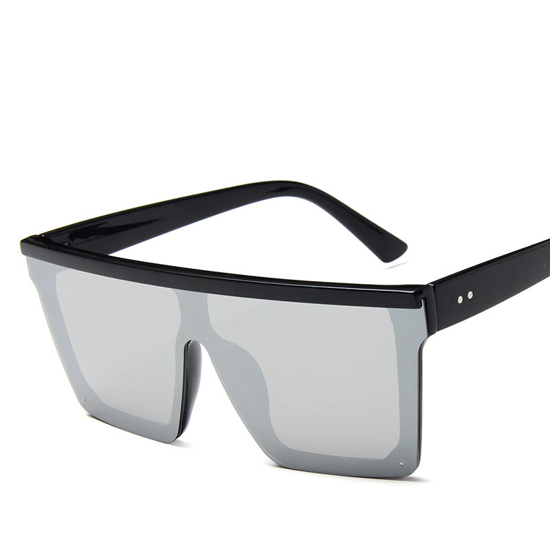 Large-frame one-piece sunglasses