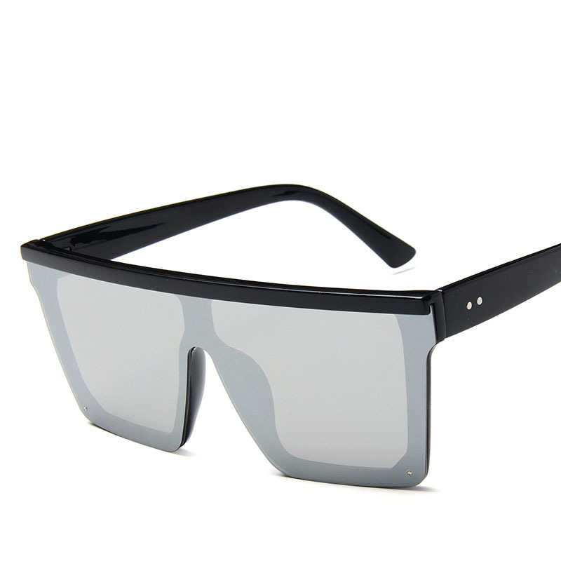 Large-frame one-piece sunglasses