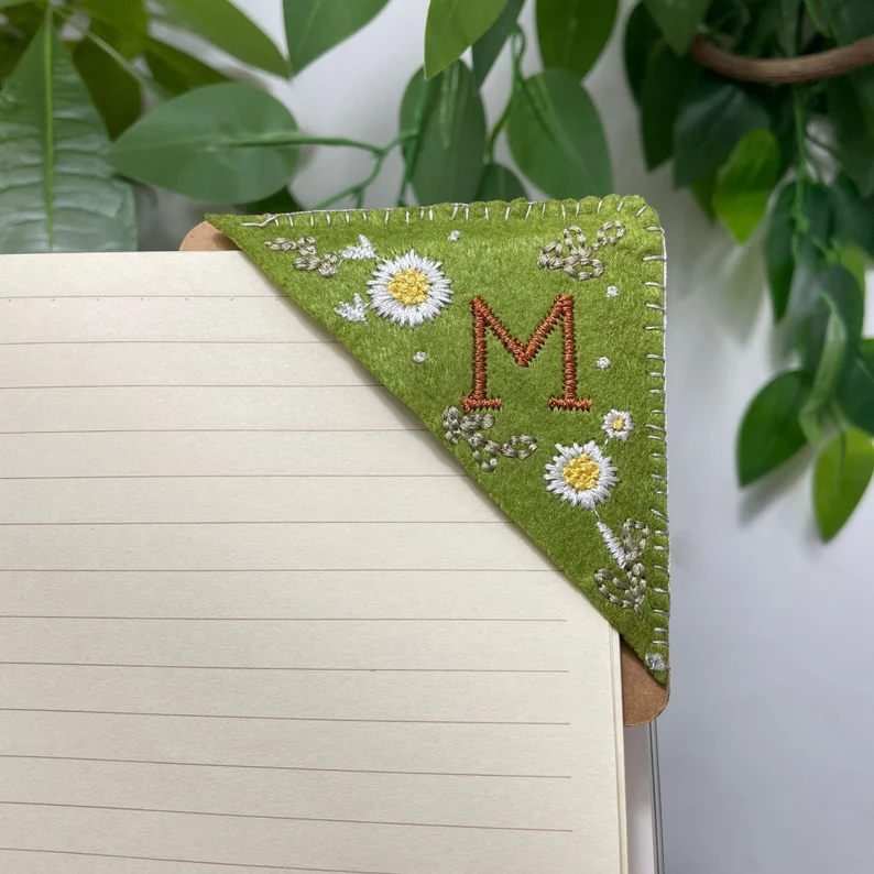 Personalized Embroidery Felt Bookmarks | Letters Handmade Corner Bookmark | 4 Season Letter & Flower Felt Bookmark Set