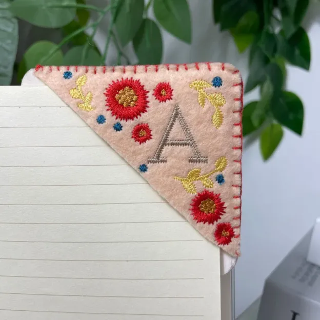 Personalized Embroidery Felt Bookmarks | Letters Handmade Corner Bookmark | 4 Season Letter & Flower Felt Bookmark Set