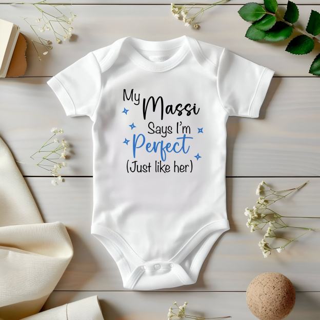 Newborn baby jumpsuit with name information