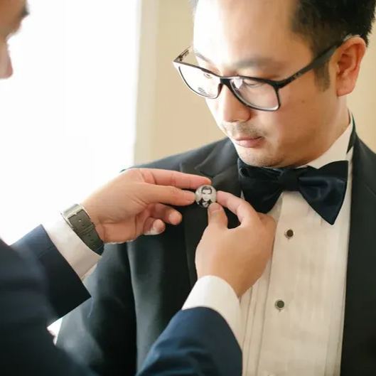 Men's lapel pins, corsage jewelry, lapel pin souvenirs, wedding day gifts for bride and groom