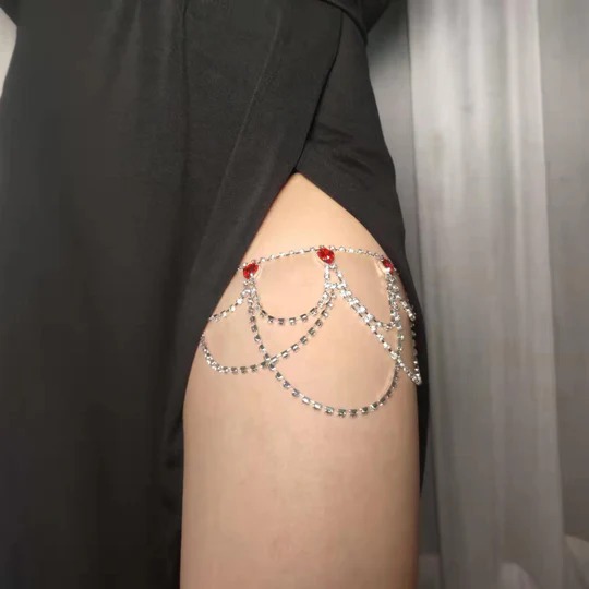 Multi-Layered Rhinestone Red Teardrop Rhinestone Thigh Chain