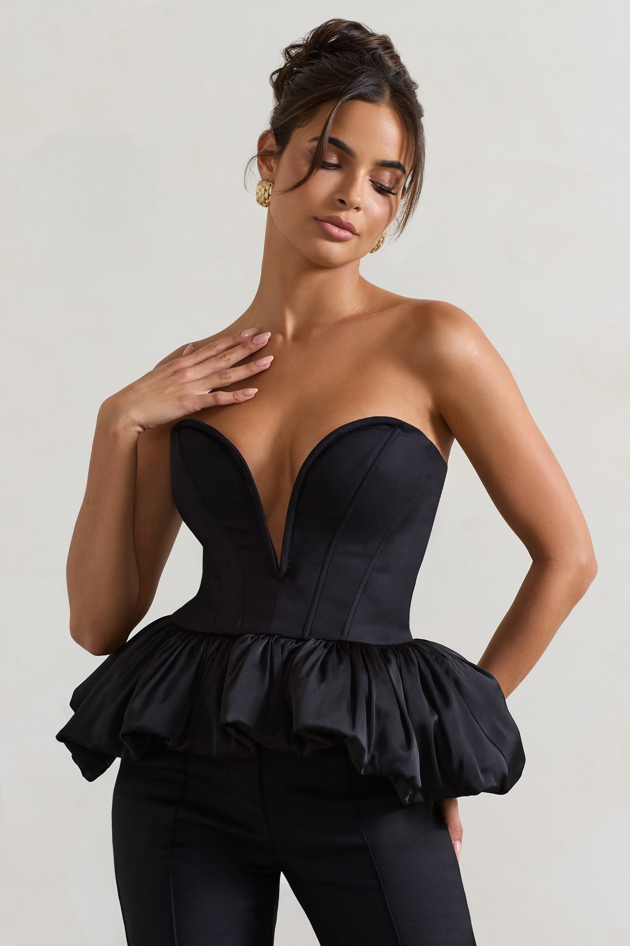 Black Sweetheart Corset Top With Satin Puff Hem