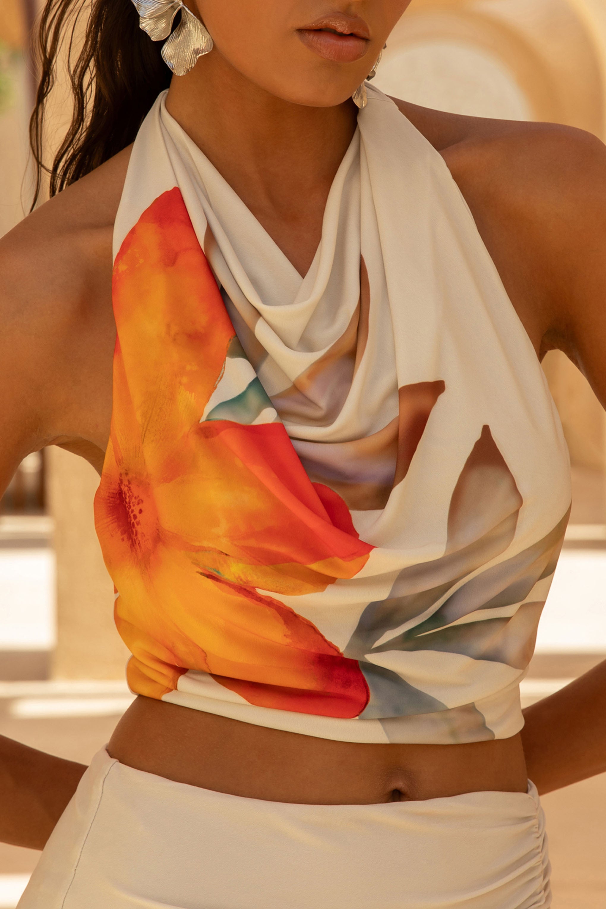  Orange Floral Print High-Neck Crop-Top