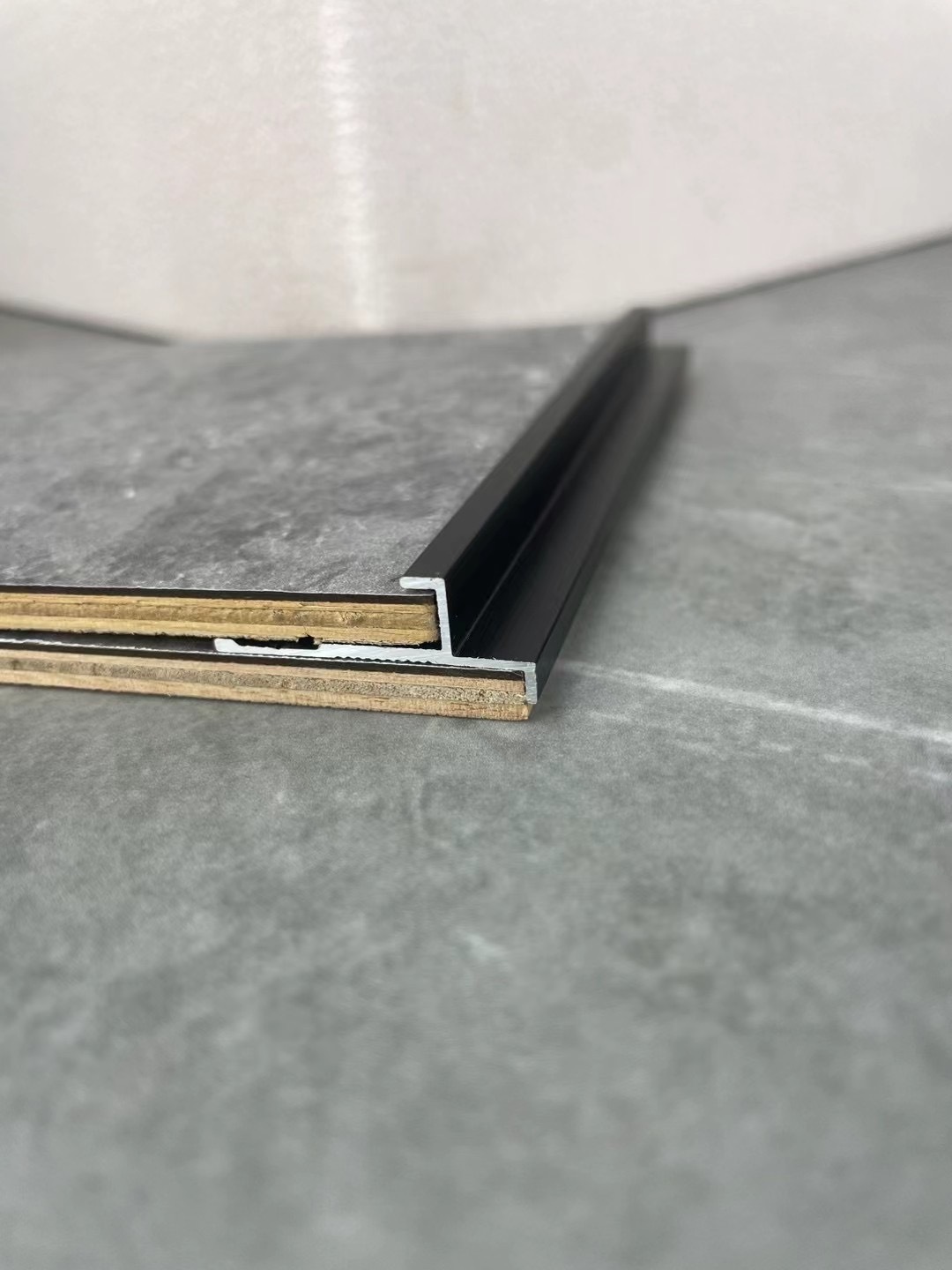 Aluminum corner profile for wpc wall panel spcflooring uvmarblesheet wall cladding MDF Gypsumboard