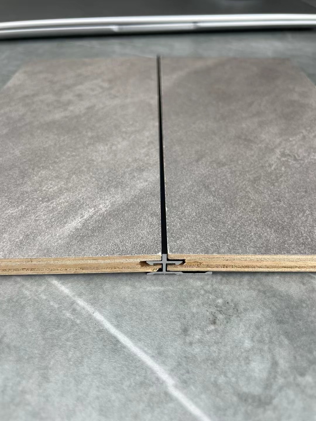 Aluminum  profile for wpc wall panel spcflooring uvmarblesheet wall cladding MDF Gypsumboard