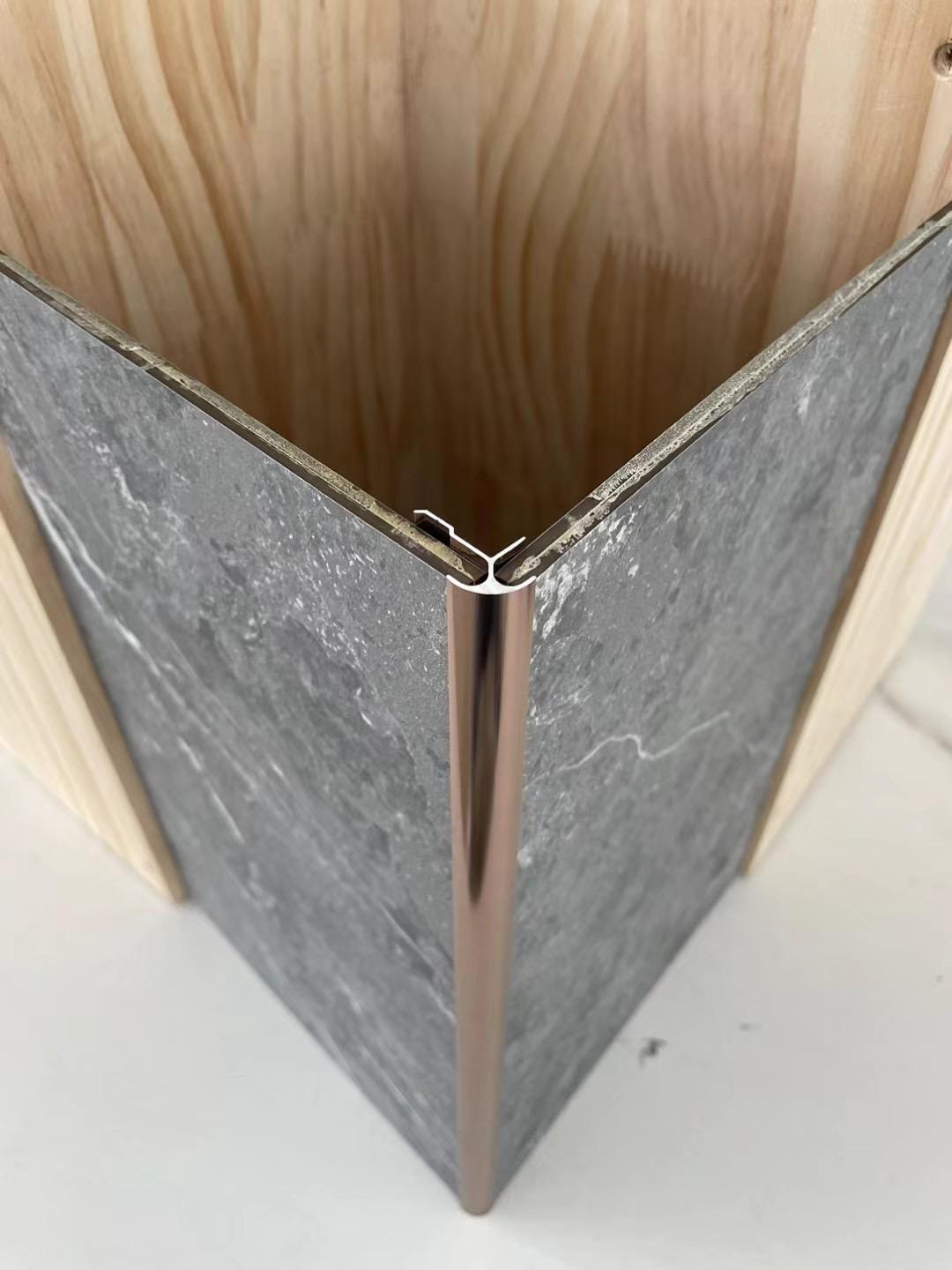 Aluminum corner profile for wpc wall panel spcflooring uvmarblesheet wall cladding MDF Gypsumboard