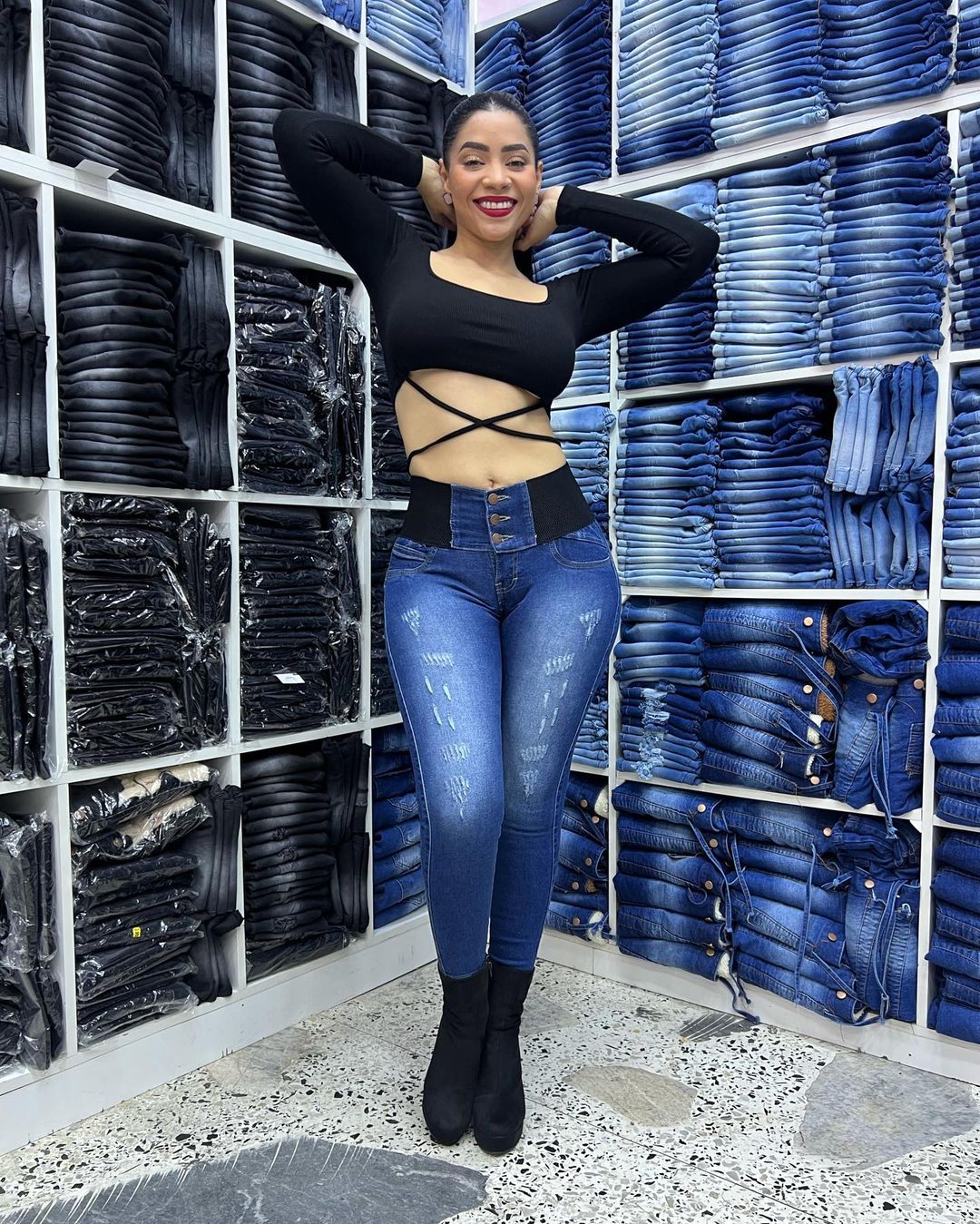 (Pre Sale)CURVY JEANS