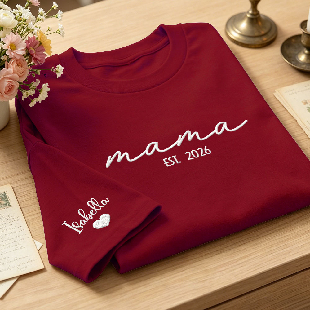 Camiseta Personalizada Bordada Para Mamá. Camiseta Bordada Personalizada Para Mamá. Estilo Para Mamá Primeriza. Conjunto Para Anunciar El Embarazo. Selección De Regalos Para El Día De La Madre. - mymoonlampes