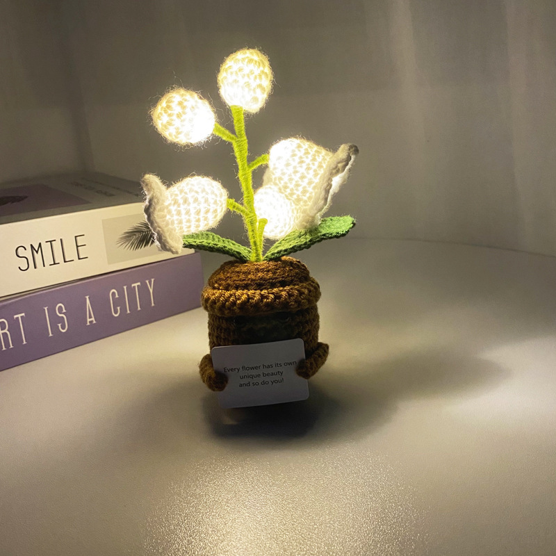 Lirio De Los Valles Tejido A Crochet Con Luz Led: Flor De Punto Luminosa En Maceta Para Decorar El Hogar. - mymoonlampes