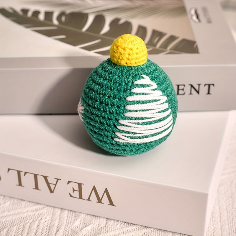 Conjunto De Adornos Navideños De Ganchillo Hechos A Mano: Muñeco De Nieve, Reno Y árbol, Ideales Para Regalar En Estas Fiestas. - mymoonlampes