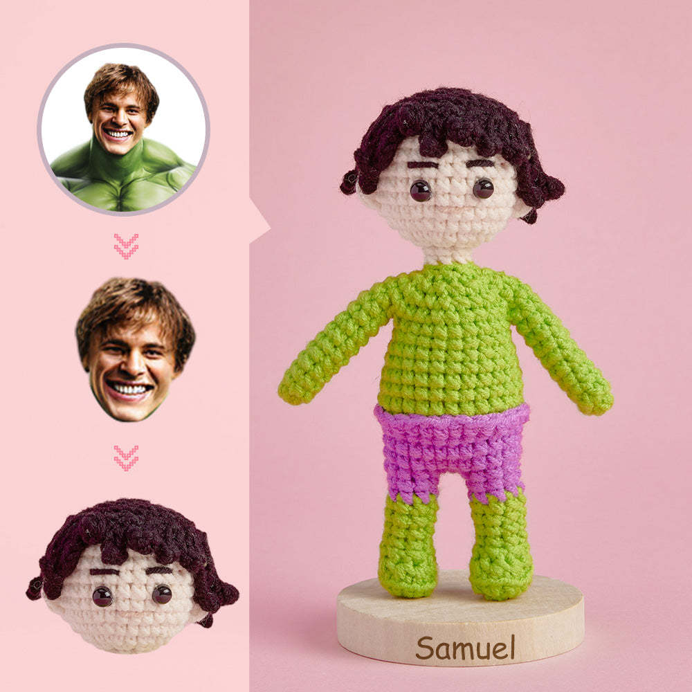 Poupée Au Crochet Avec Visage Personnalisé, Mini Poupées Tissées À La Main, Cadeaux Personnalisés - Hulk -