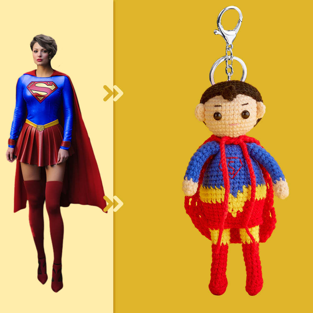 Corps Complet Personnalisable 1 Personne Poupée Au Crochet Personnalisée Cadeaux Personnalisés Mini Poupées Tissées À La Main - Supergirl -
