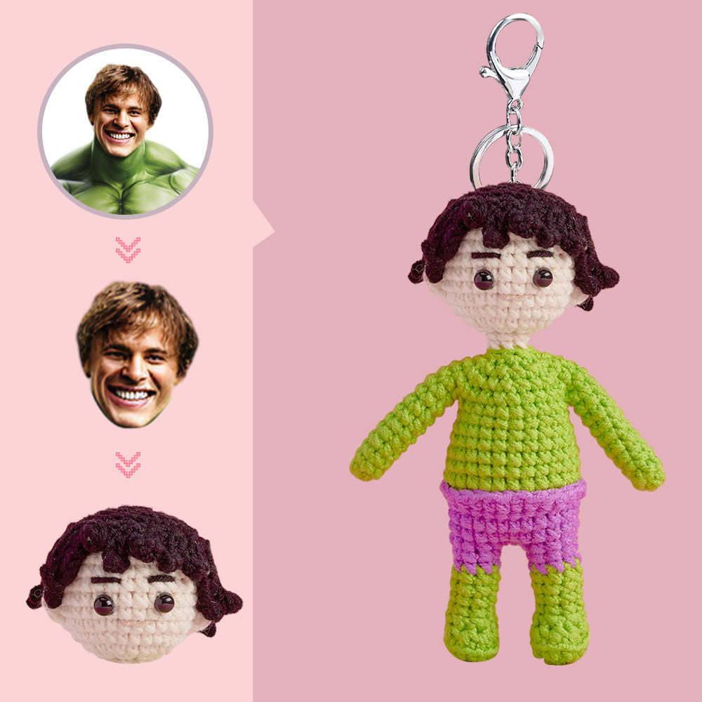 Poupée Au Crochet Avec Visage Personnalisé, Mini Poupées Tissées À La Main, Cadeaux Personnalisés - Hulk -