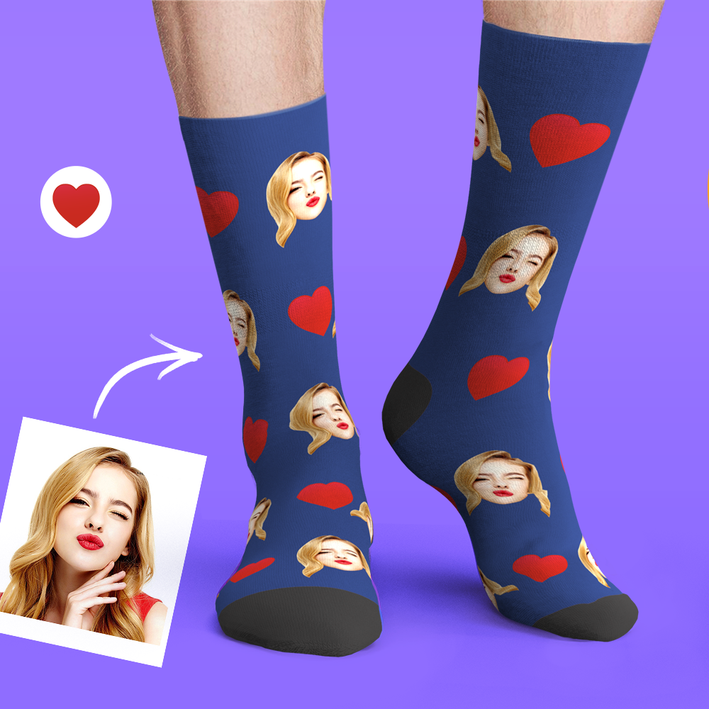 Aperçu 3D Chaussettes Visage Personnalisées - Coeur d'amour