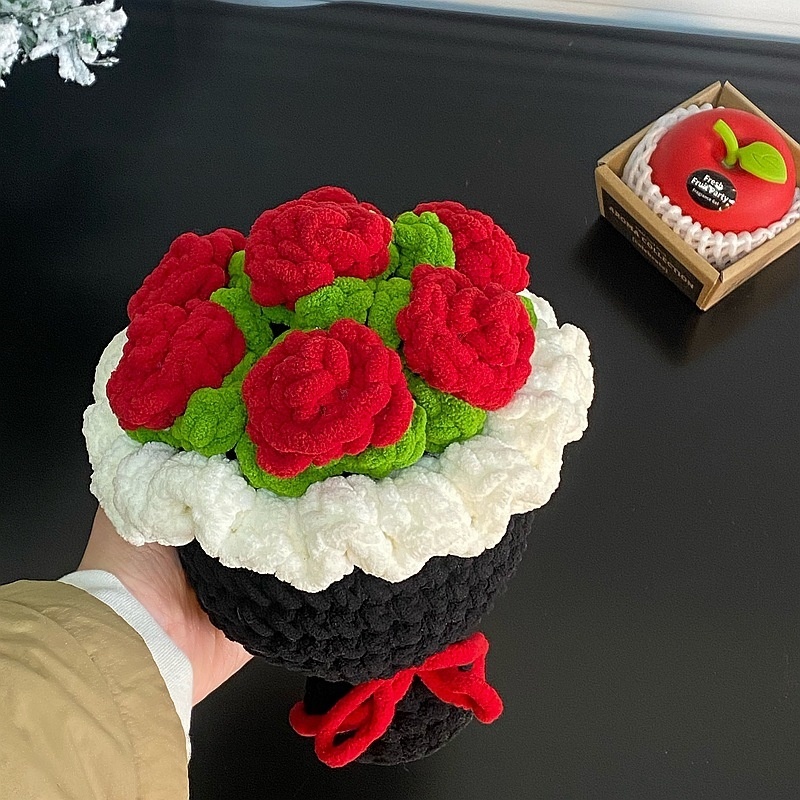 Ligne De Glace Tissée À La Main Tenant Un Bouquet De Roses, Matériel De Crochet Fait Maison, Cadeau D'anniversaire Pour La Fête Des Mères - MaPhotochaussetteFr