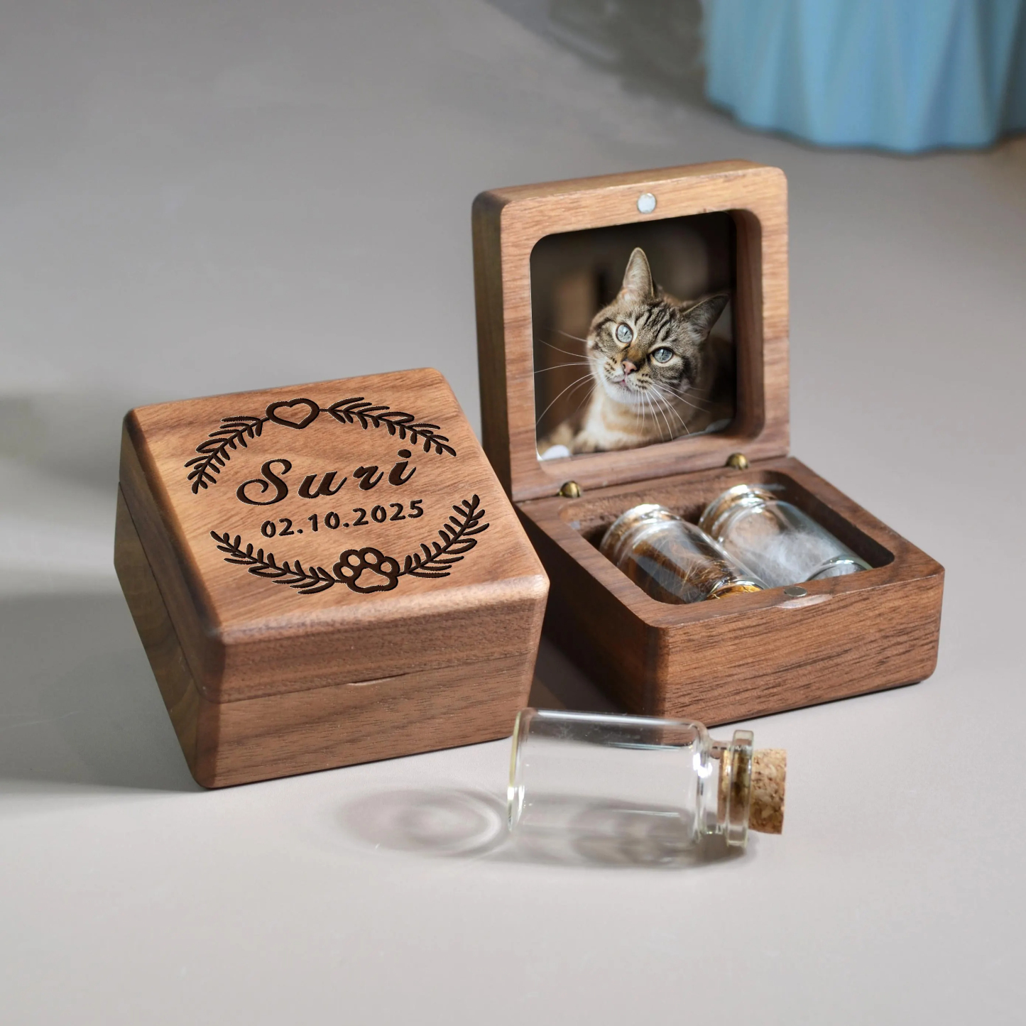Custom Wooden Pet Fur Keepsake Box: Engraved Pet Memorial Gift