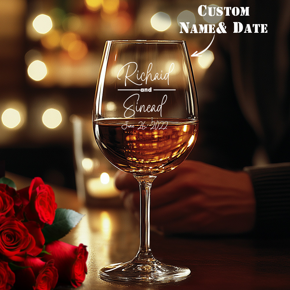 Personalized Name and Date Wine Glasses Anniversary Gift for Couple