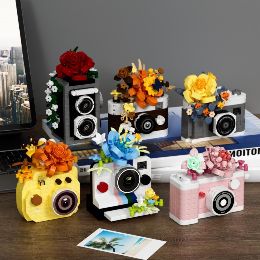 Retro Camera Style Micro Brick Building Kit | Creative DIY Construction Toy for Kids & Adults | Graduation Gift Idea