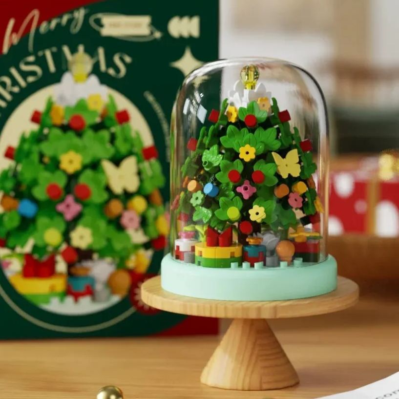 Christmas Mini Building Gifts Set Dome Decoration – Santa & Tree DIY Display Gift