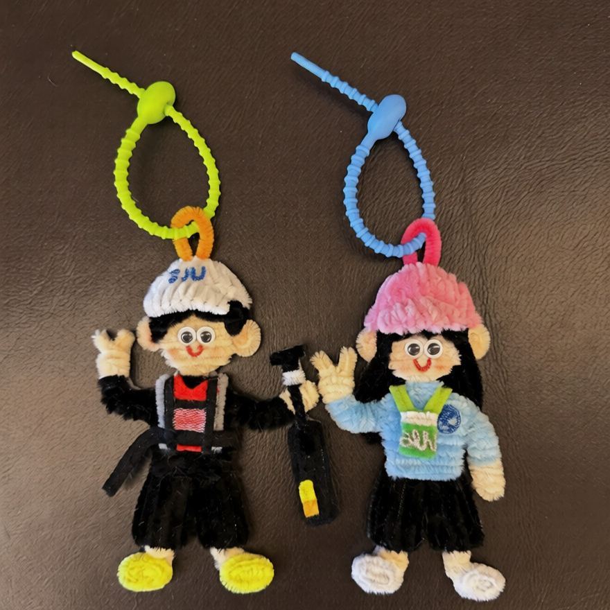 Custom Photo Twist Stick Doll Keychain Handmade Personalized Character Pendant from Your Photo