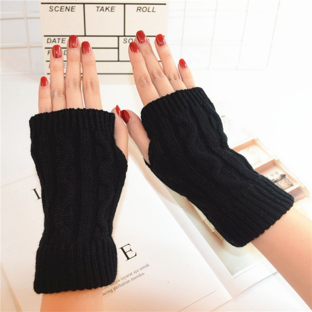 Winter Wool Gloves Short Vertical Twist Double Dipped Finger Gloves -