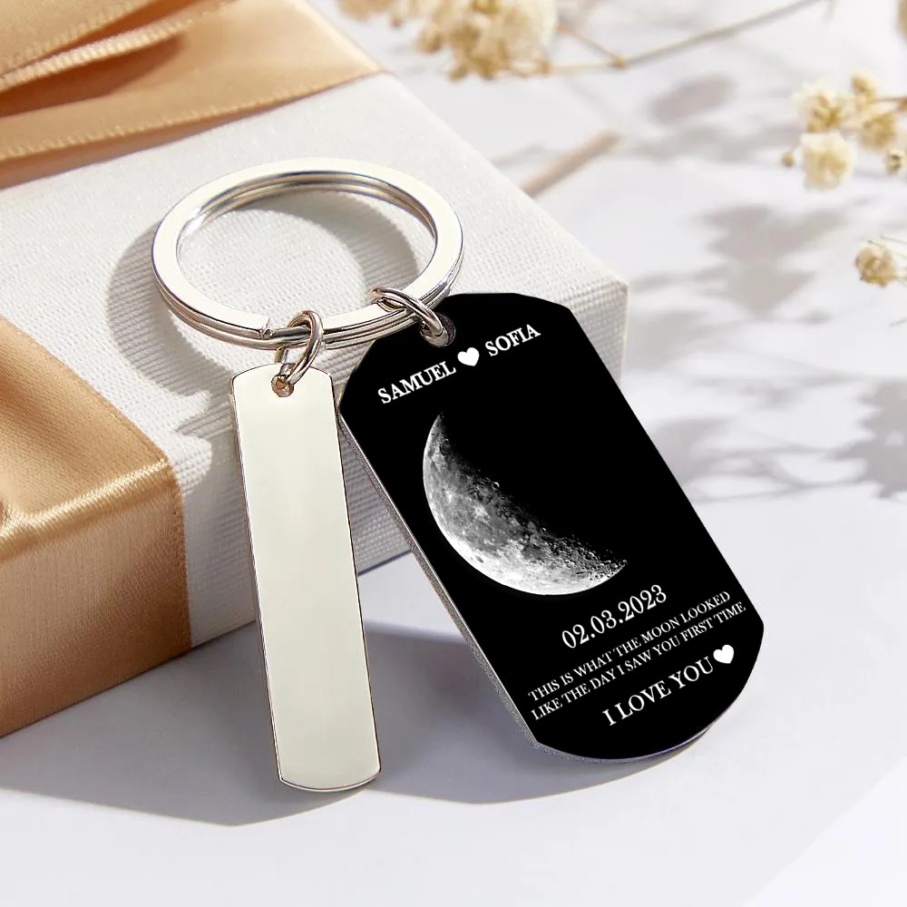 Custom Moon Phase Tag Keychain Personalized Spotify Custom Picture & Music Song Code Couples Photo Keyring Valentine's Day Gift -