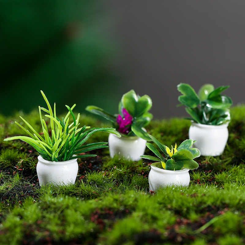(4-Pack) Mini Planters - MyCameraRollKeychain