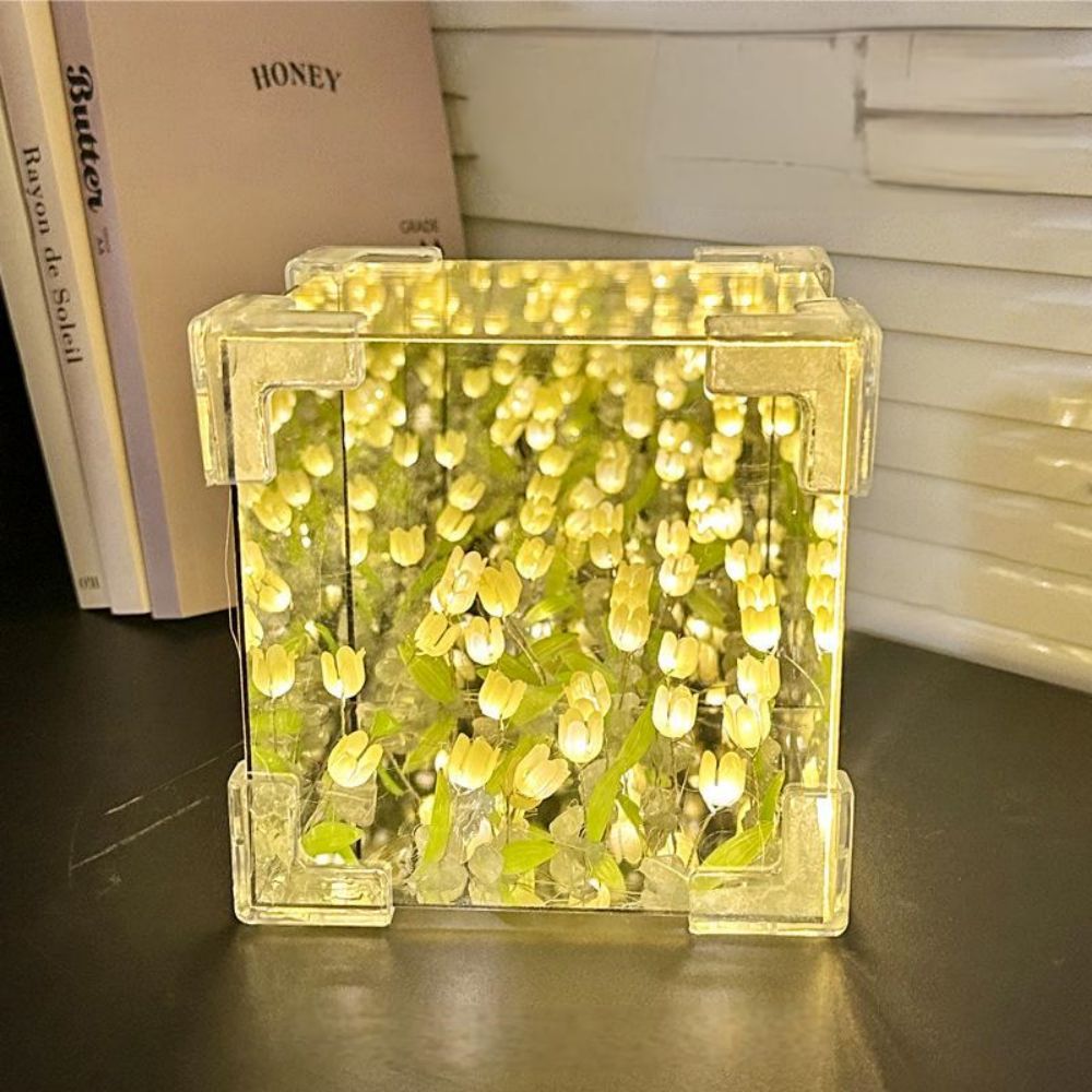 DIY Sea Cube Flower Tulip Lamp Kit Material Package Infinite Garden Acrylic Three-Dimensional Night Lamp Easy Assembly DIY Gift Gift for Girlfriends - customphotokeychain