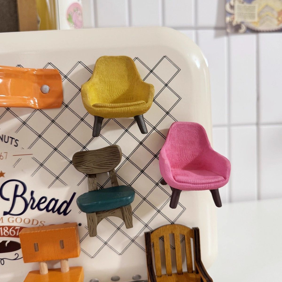 Cute Mini Resin Chair Magnets for Fridge Funny Small Furniture Magnets for Refrigerator Decoration Kitchen Locker Kitchen Office (5 Pack)