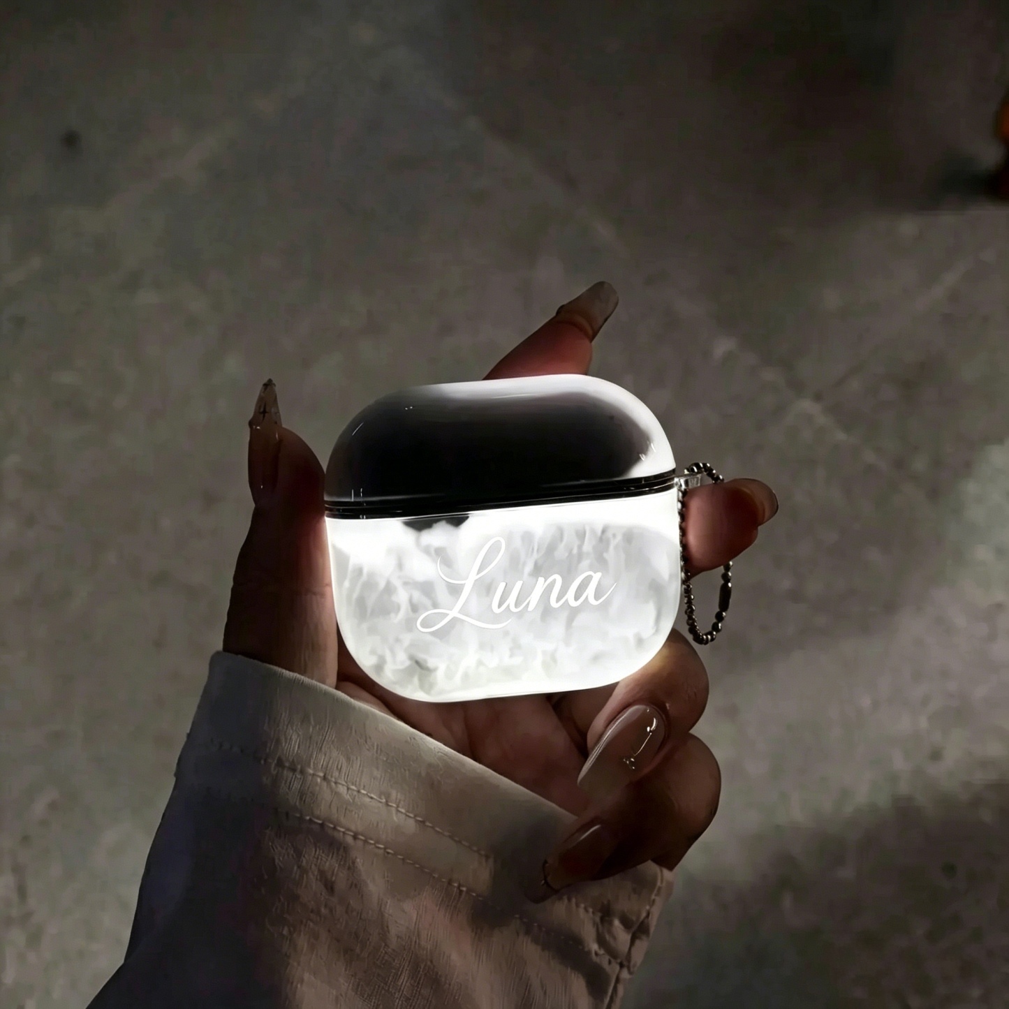 Custom Name Liquid Glitter AirPods Case Glow in the Dark Quicksand Sparkle Cute Protective Cover for AirPods 1 2 3 4 Shockproof