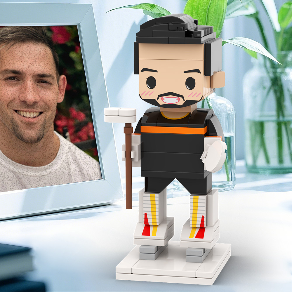 Personalisierte Kopffigur Aus Ziegelsteinen: Hockeyspieler Kniet Am Boden – Geschenk Zur Feier Des Berufs - dephotoblanket