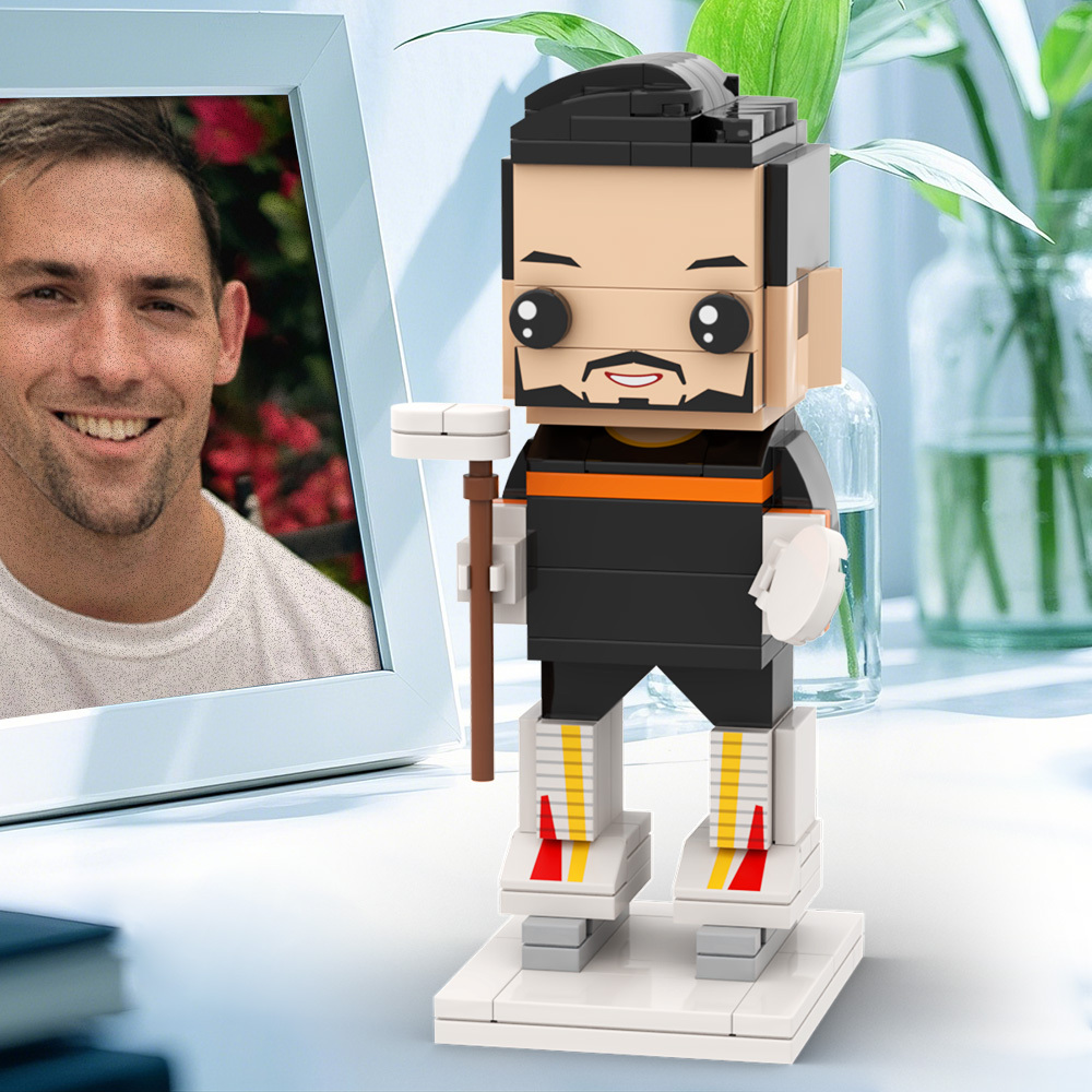 Personalisierte Kopffigur Aus Ziegelsteinen: Hockeyspieler Kniet Am Boden – Geschenk Zur Feier Des Berufs - dephotoblanket