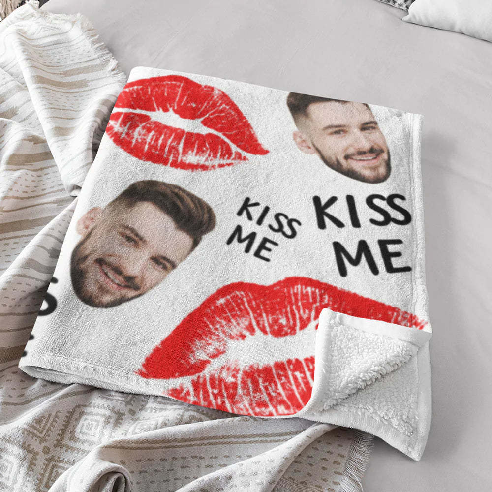 KISS ME Personalisierte Decke mit Gesicht Personalisierte Fotodecke Beste Valentinstag Geschenke für Ihn - dephotoblanket