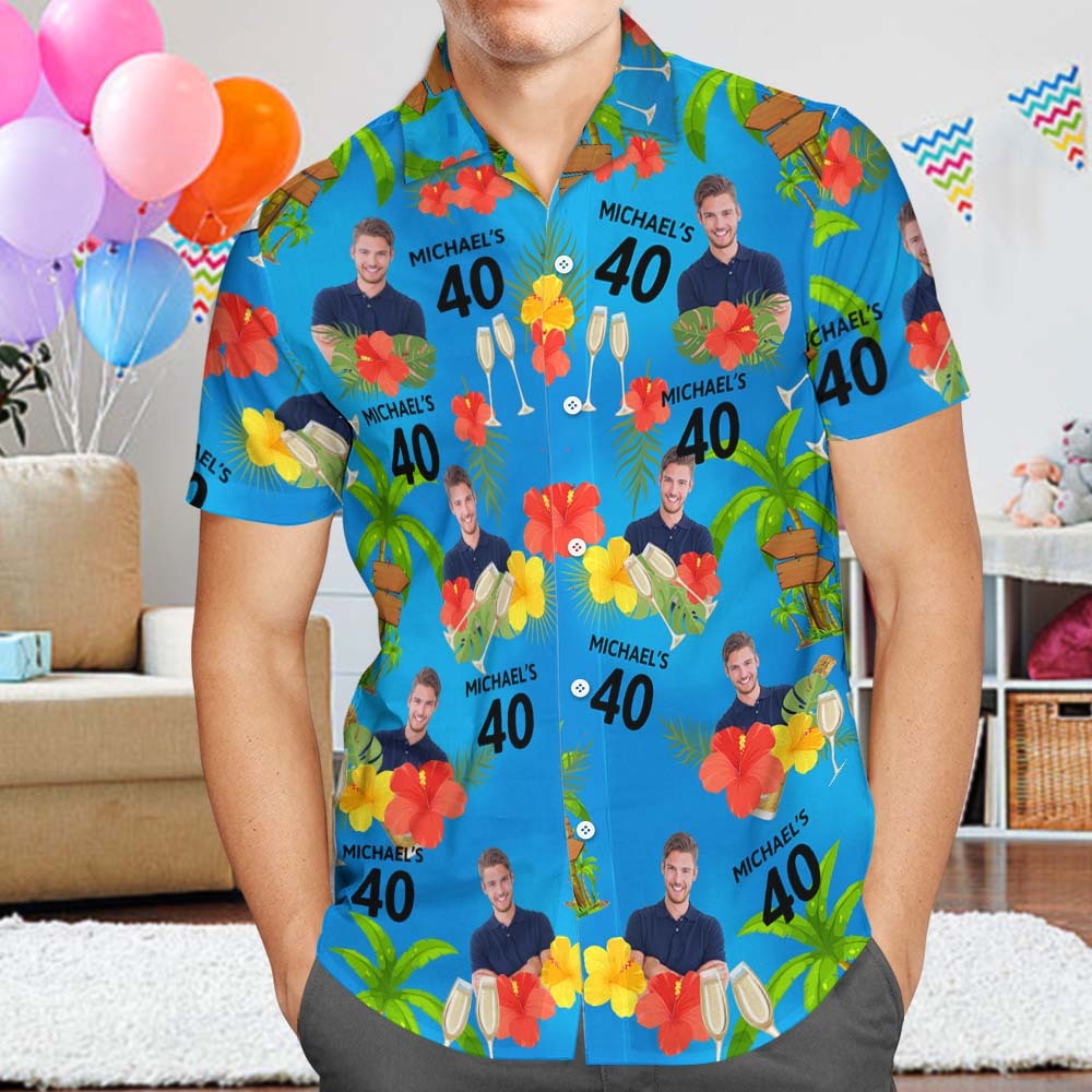 Benutzerdefiniertes rosa Hawaii-Hemd mit Datum und Namen, Geburtstagsgesicht, rote Blume und Kokosnussbaum-Hawaii-Hemd - dephotoblanket