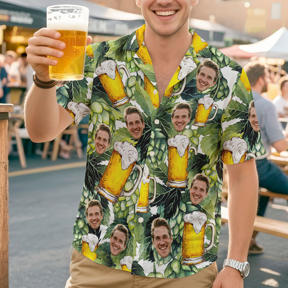 Maßgeschneidertes Bierkrug-Hawaii-Hemd mit Gesicht, Hopfen- und Gersten-Design. Lustiges Oktoberfest, Sommer-BBQ, Bierliebhaber-Party-Outfit - dephotoblanket